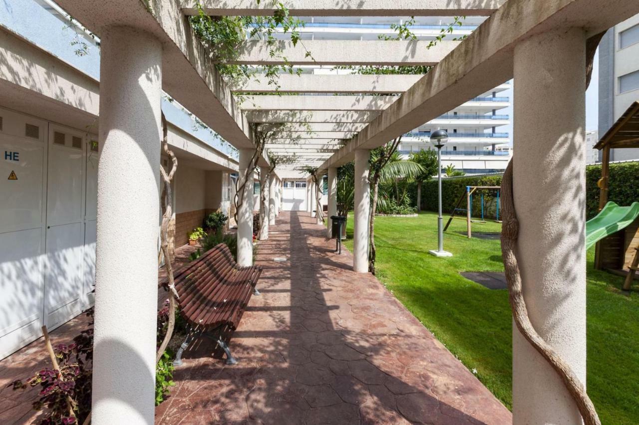 Coralina Apartment Гандия Екстериор снимка